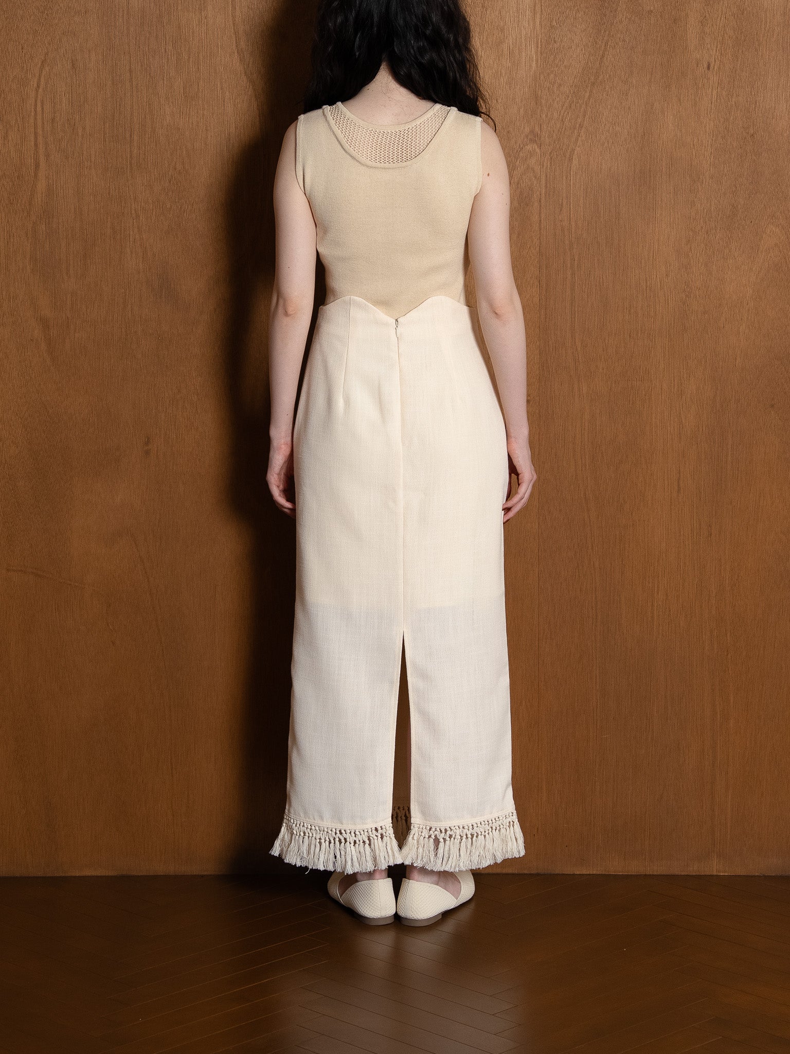 wave design knit tank-top / ivory