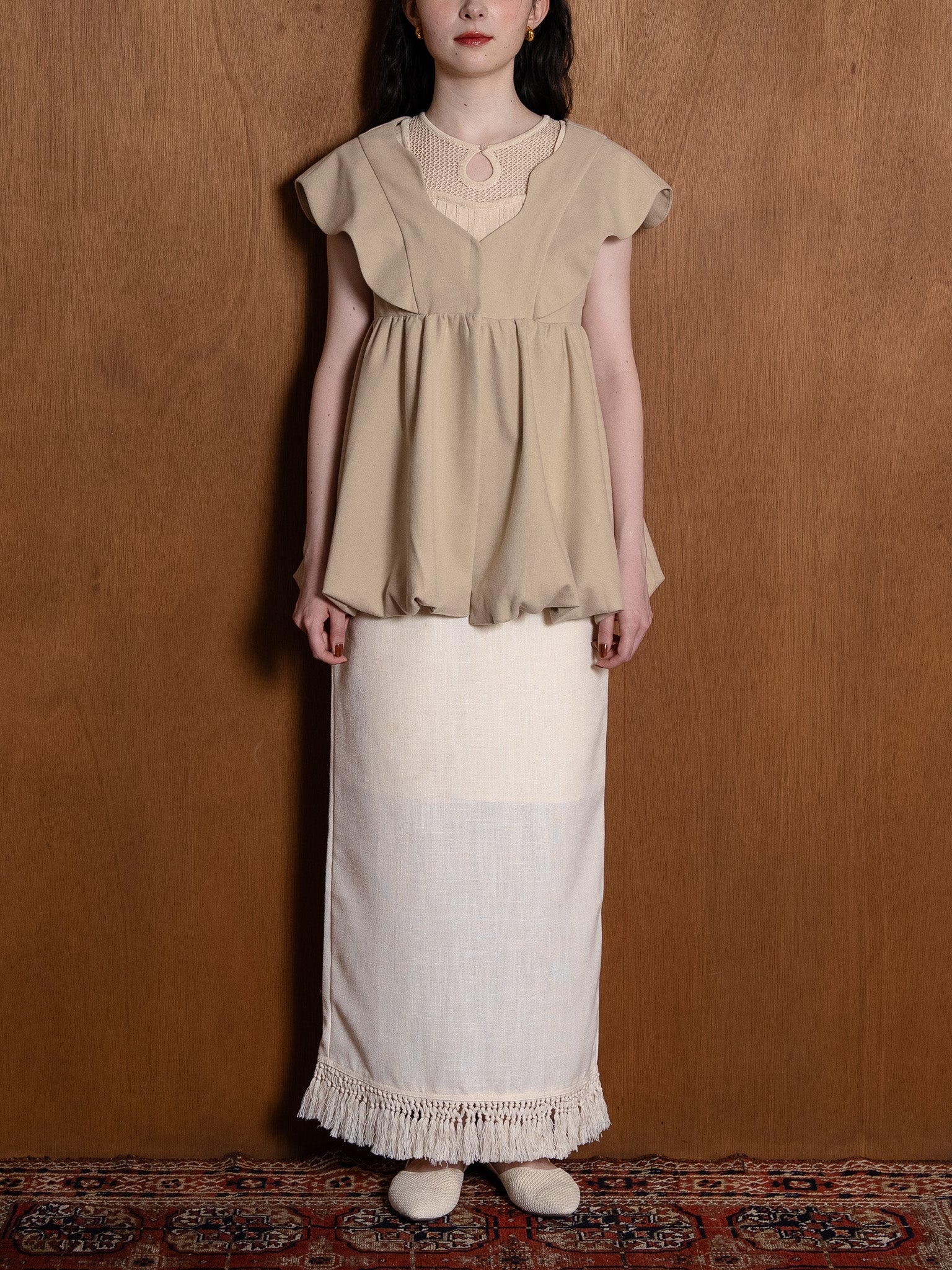 nuance collar short gilet / beige