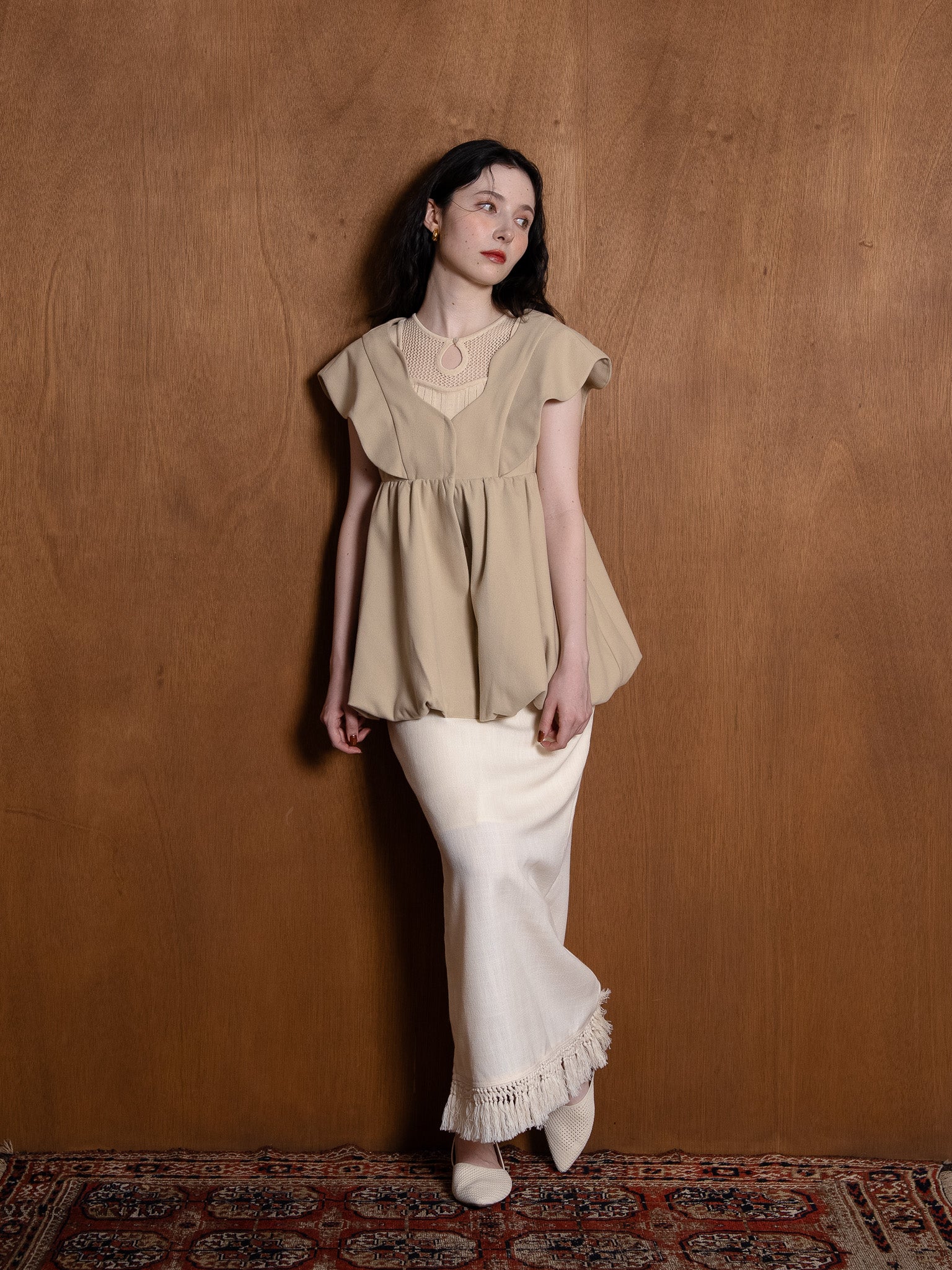 nuance collar short gilet / beige