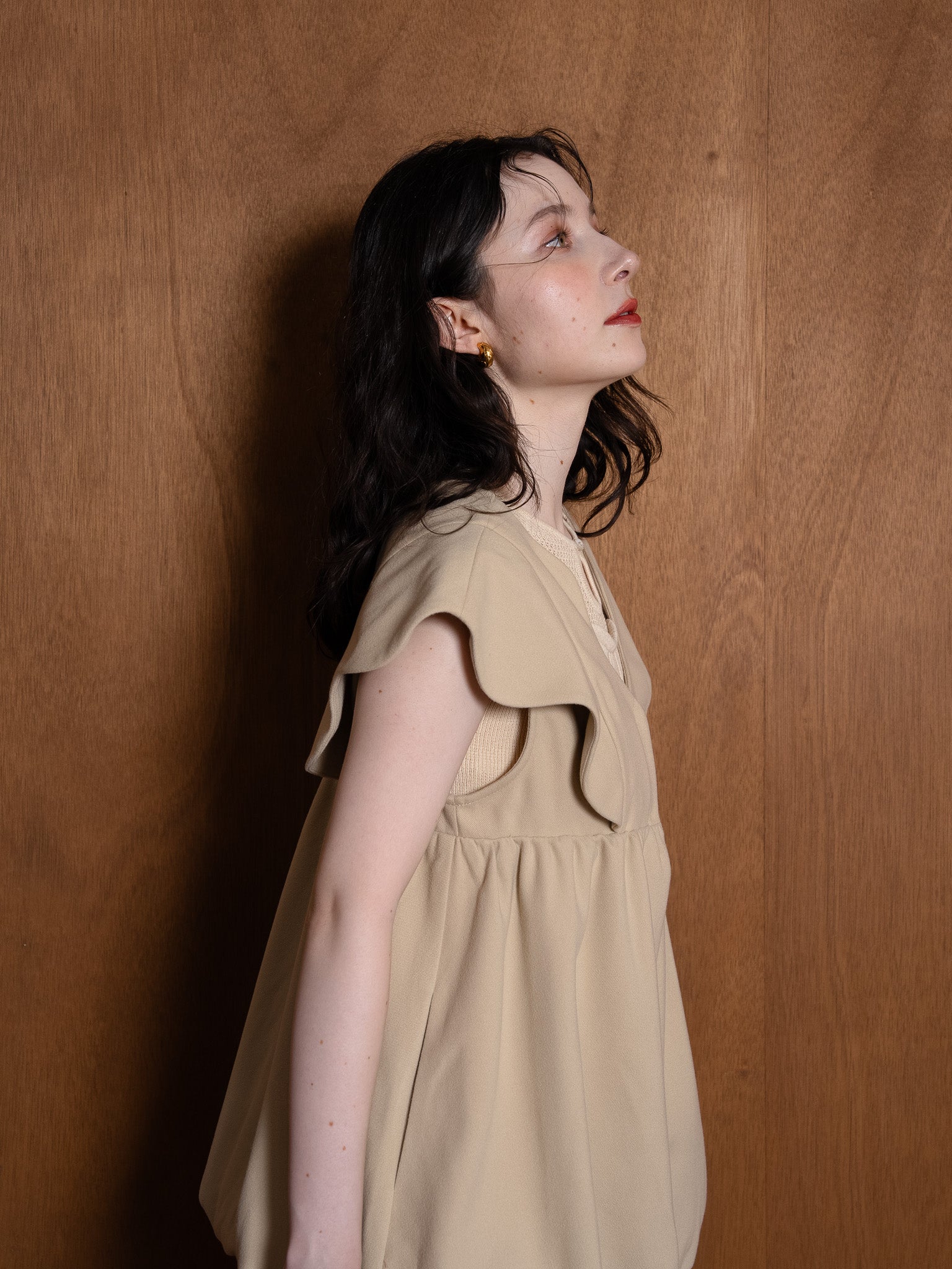 nuance collar short gilet / beige