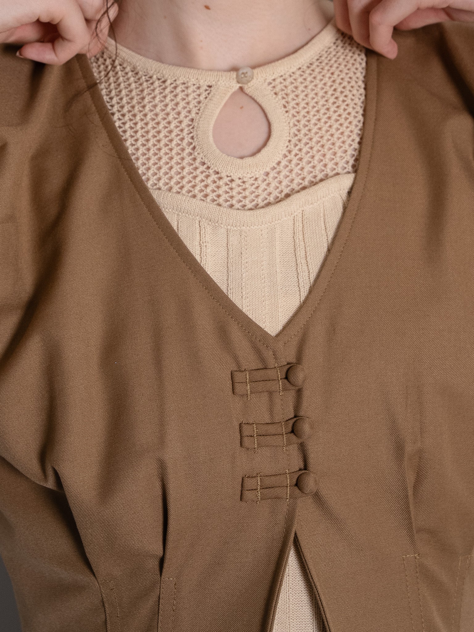 balloon loop gilet / brown