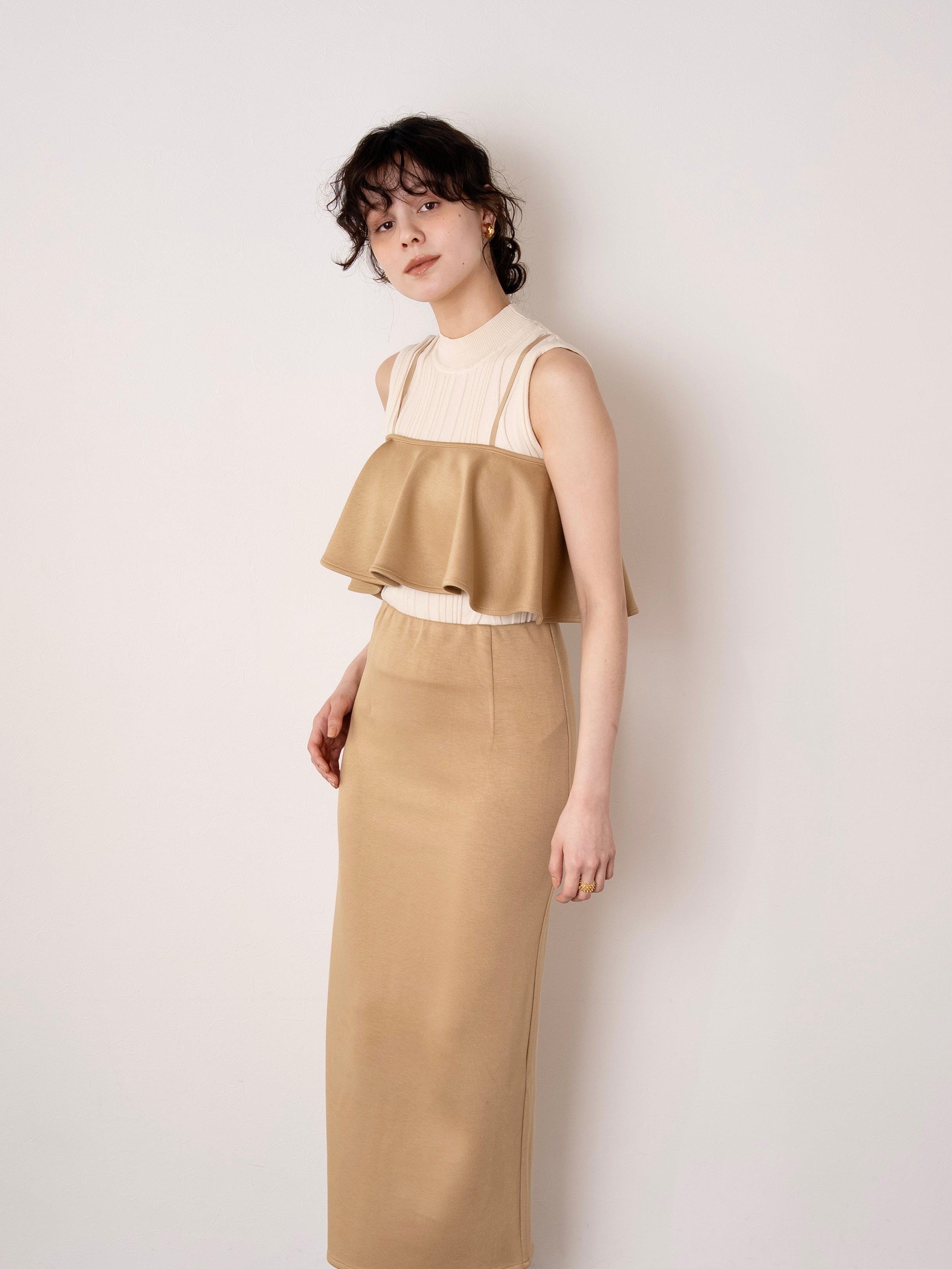 bustier set pencil skirt / beige