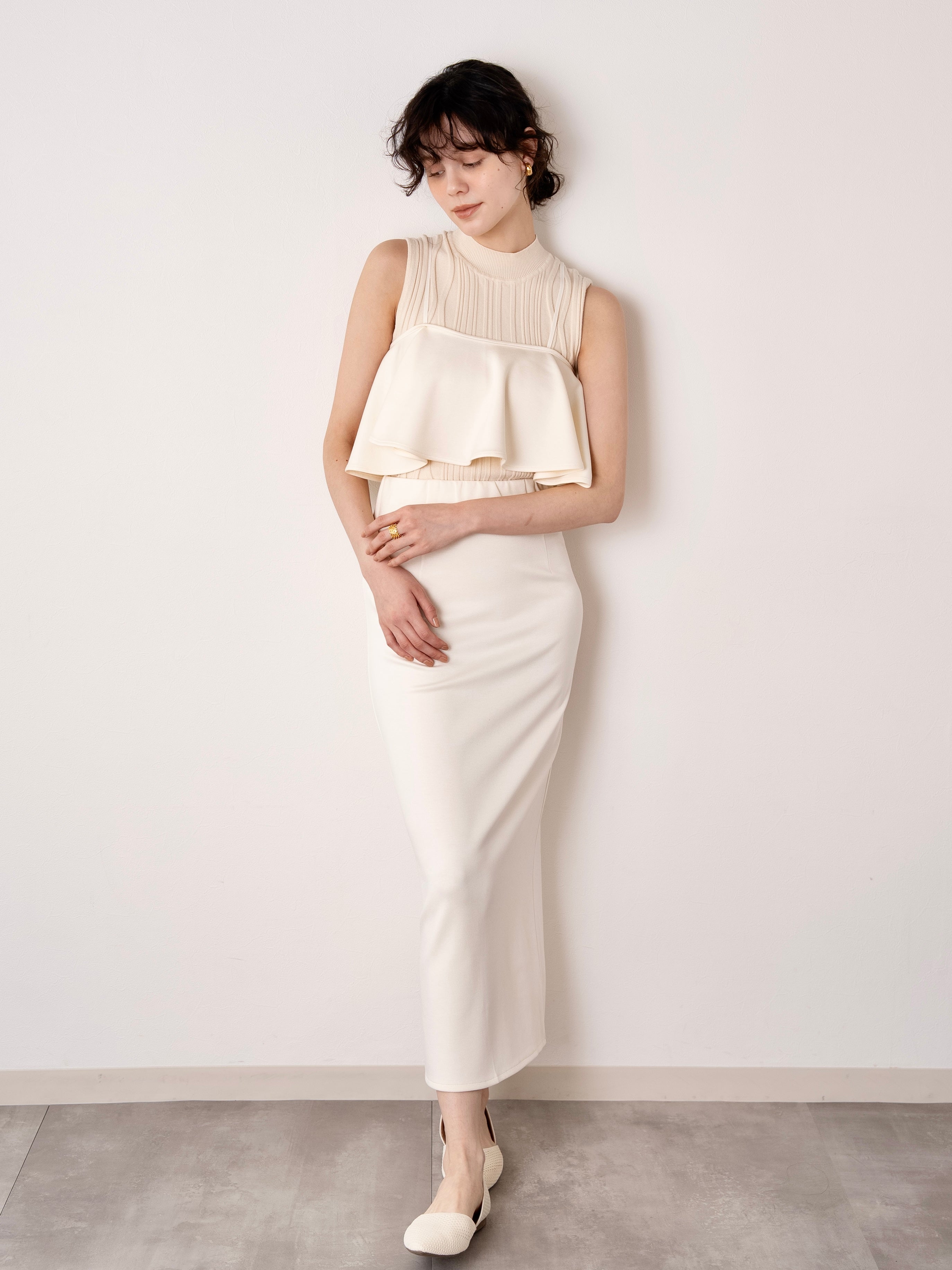 bustier set pencil skirt / ivory