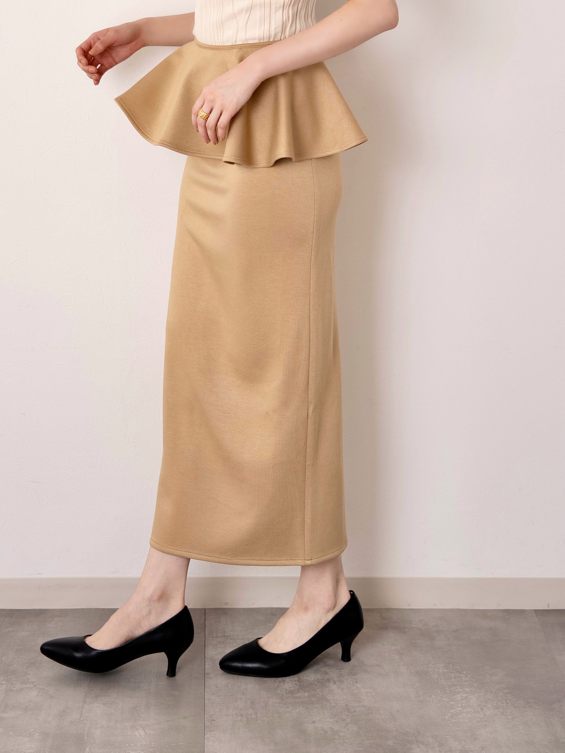 bustier set pencil skirt / beige