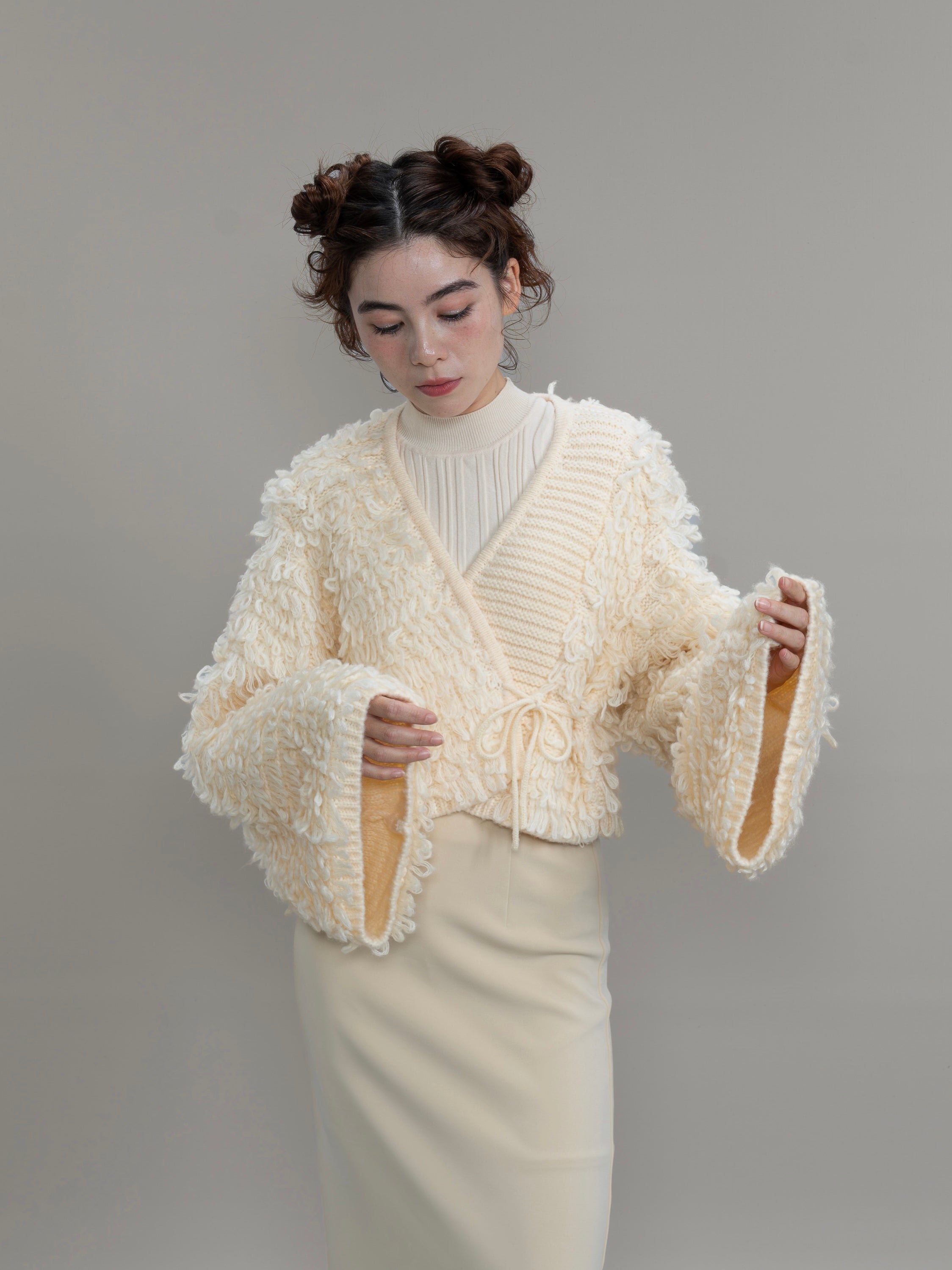 loop knit cardigan / ivory