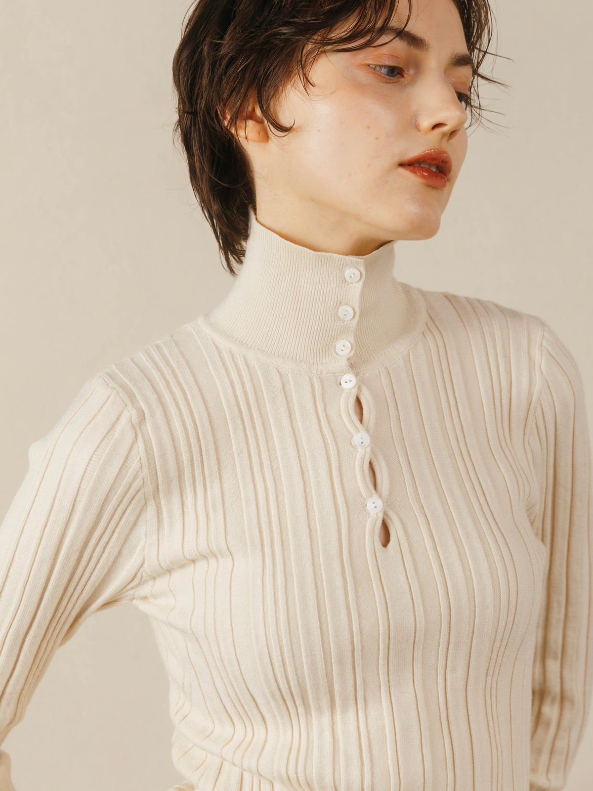 2-Way Neck Random Rib Knit