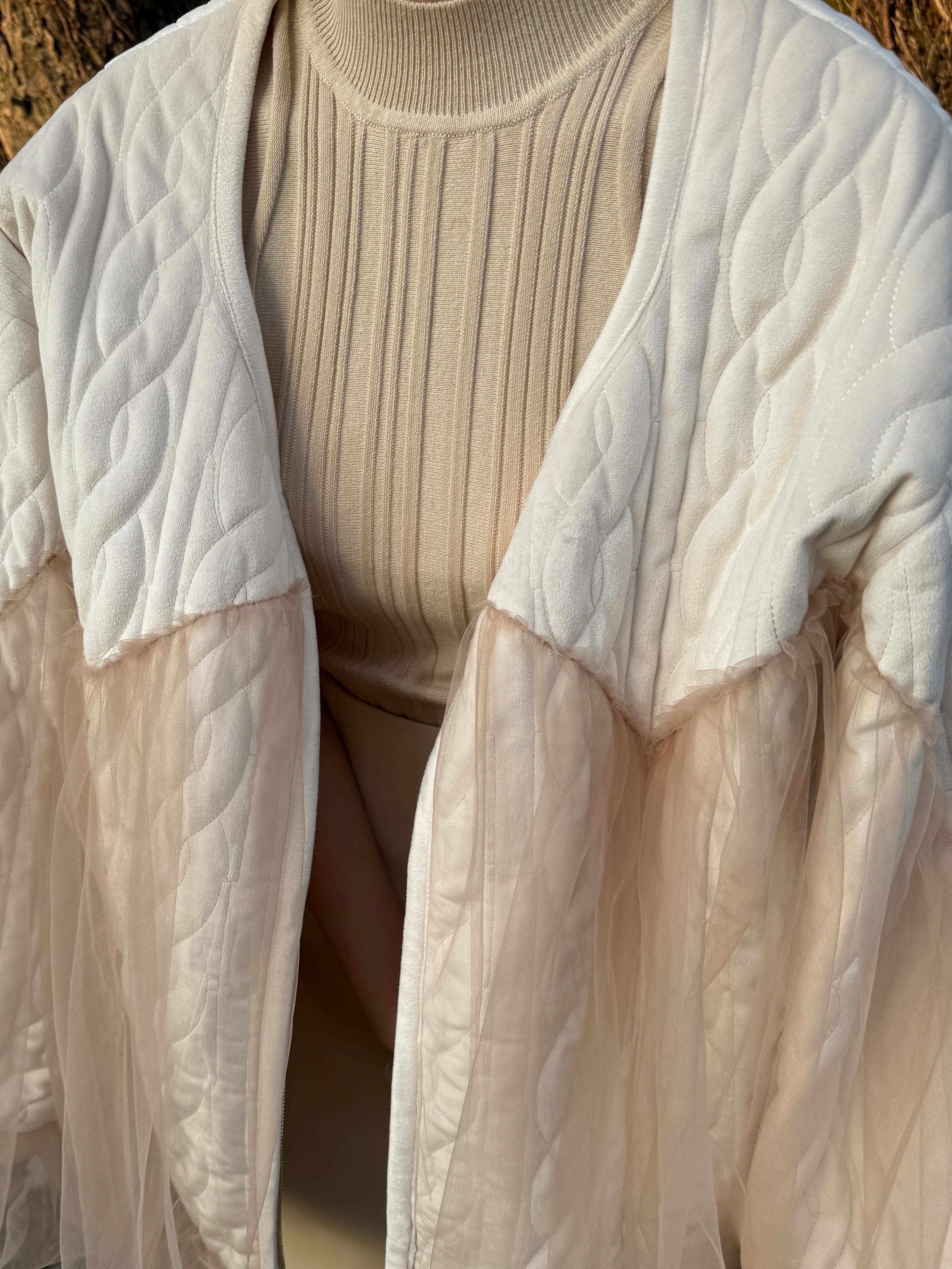 nuance quilting tulle outer / beige