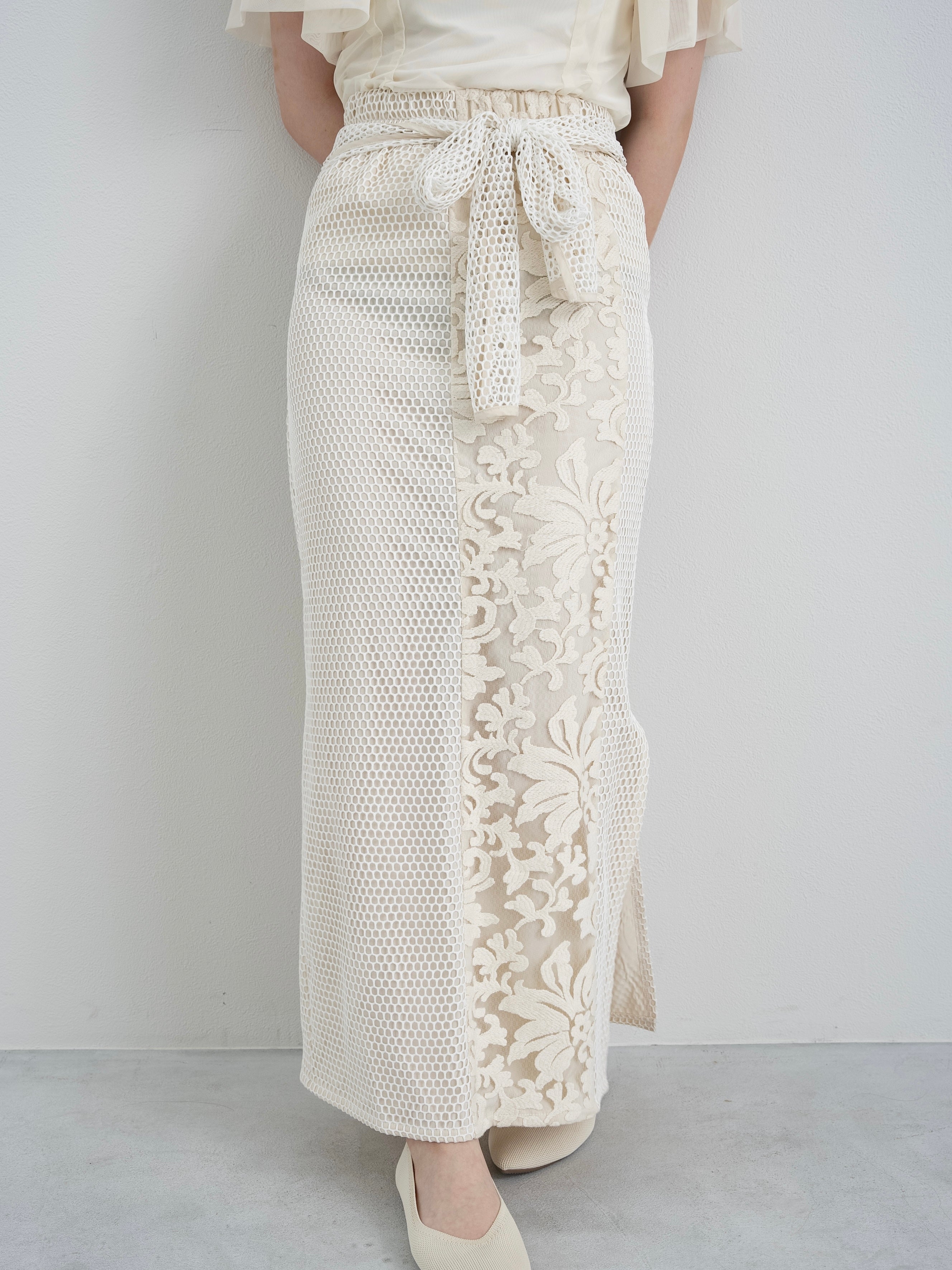 multi mesh skirt / ivory