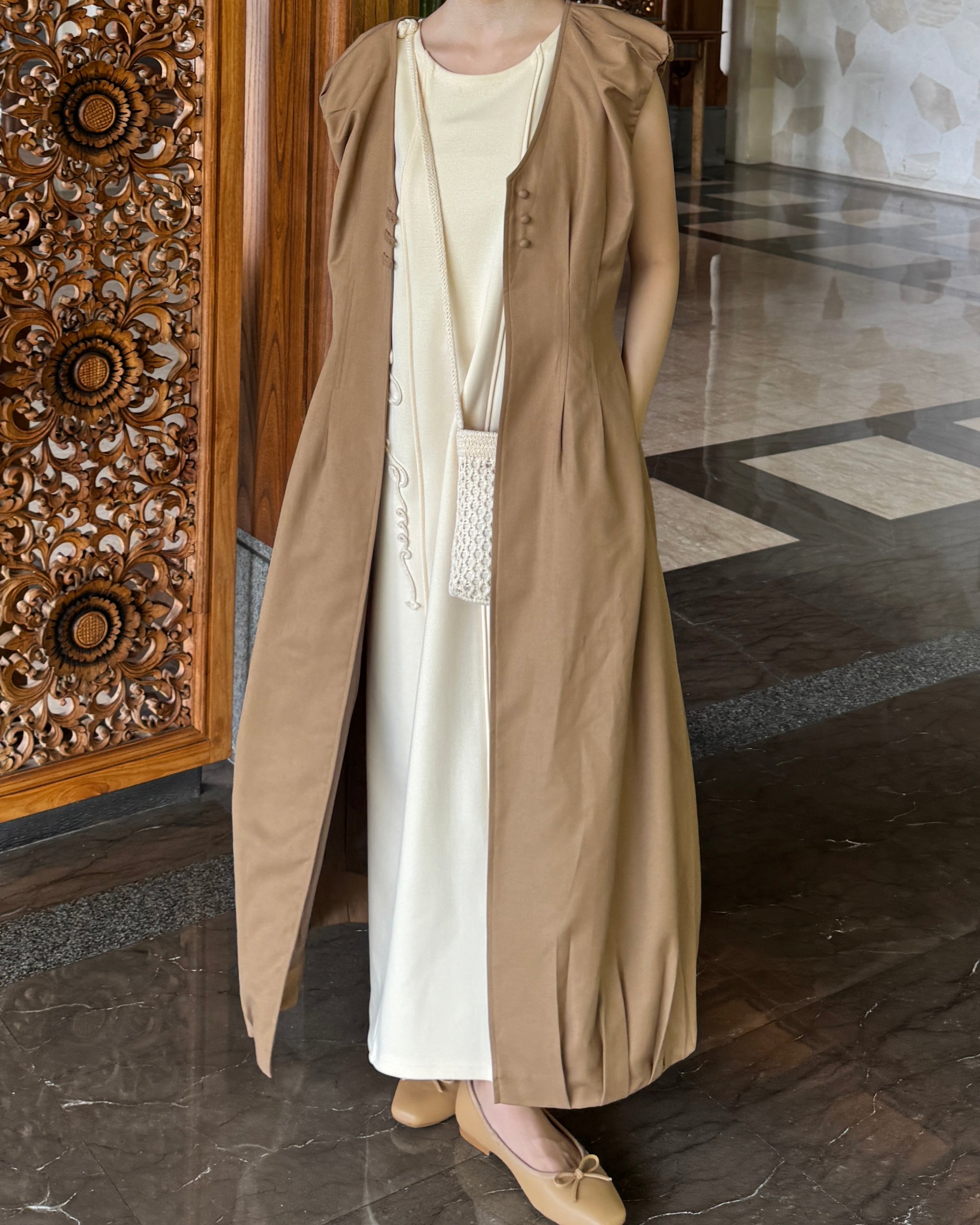 ジャケット・アウター euw balloon loop gilet / brown size2 balloon loop gilet / brown